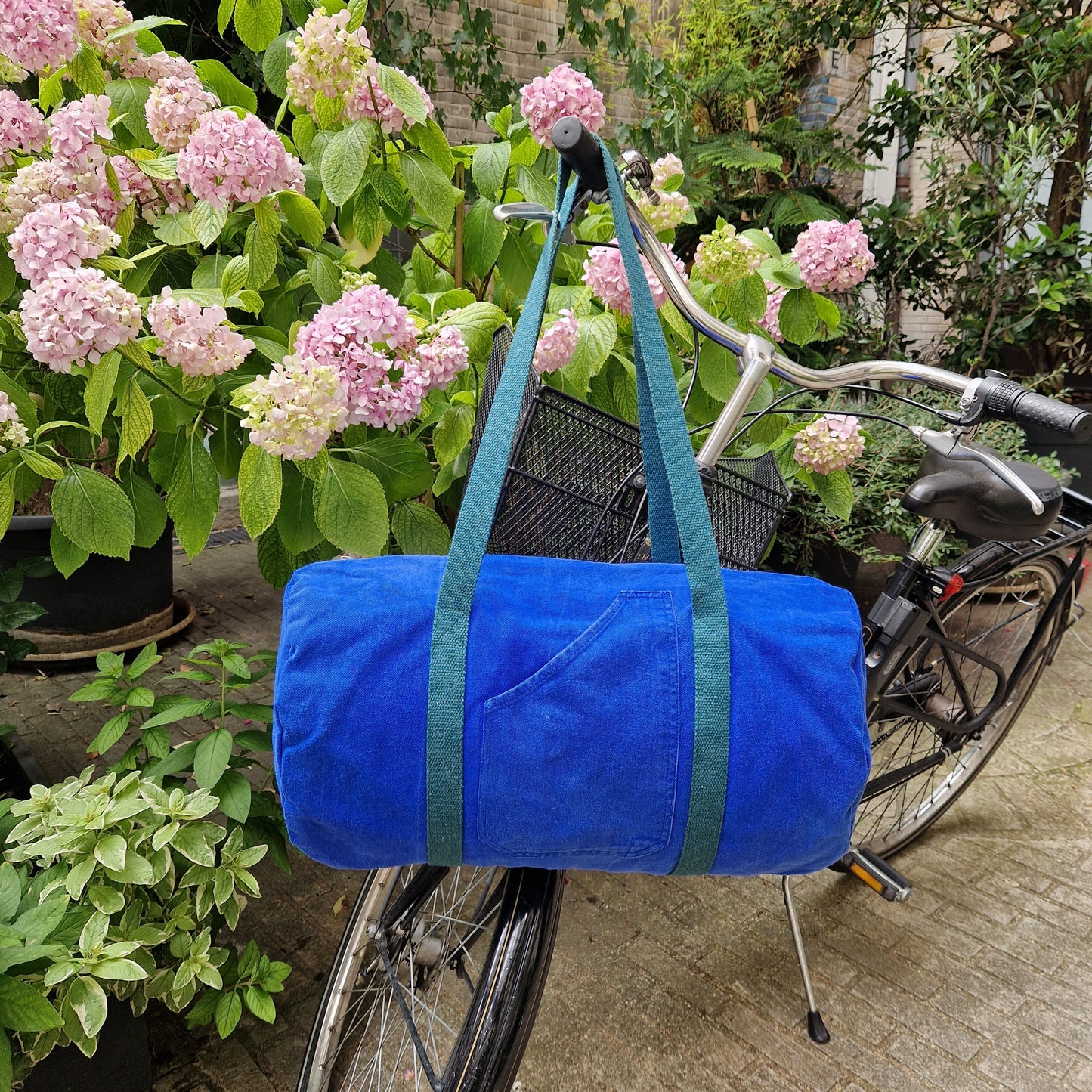 Grand Sac Bowling Bleu & Vert Sapin, doublure fleurie - Blue Fabrik