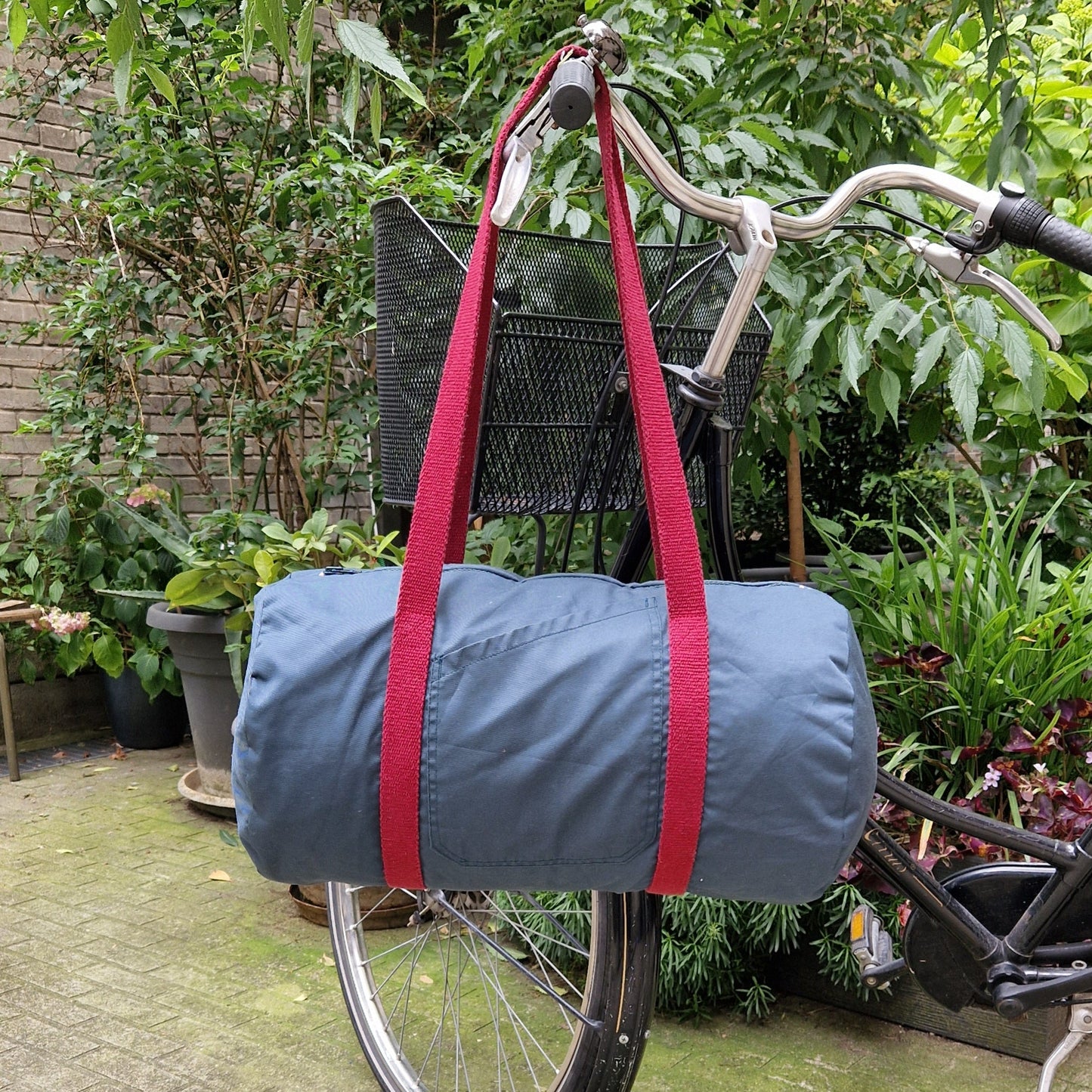 Grand Sac Bowling Vert & Bordeaux, doublure à fleurs bordeaux - Blue Fabrik