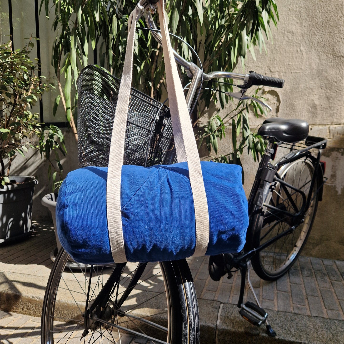 Dos Sac Bowling Medium Bleu & Ecru, doublure à carreaux