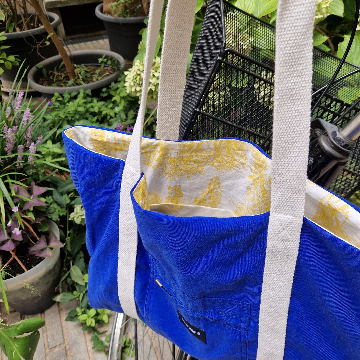 Grand Sac Cabas Bleu & Ecru, doublure à motifs jaunes