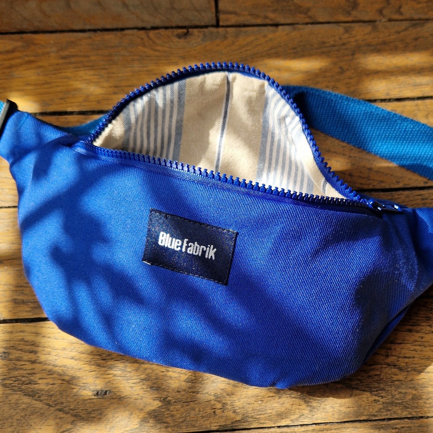 Sac banane bleue été