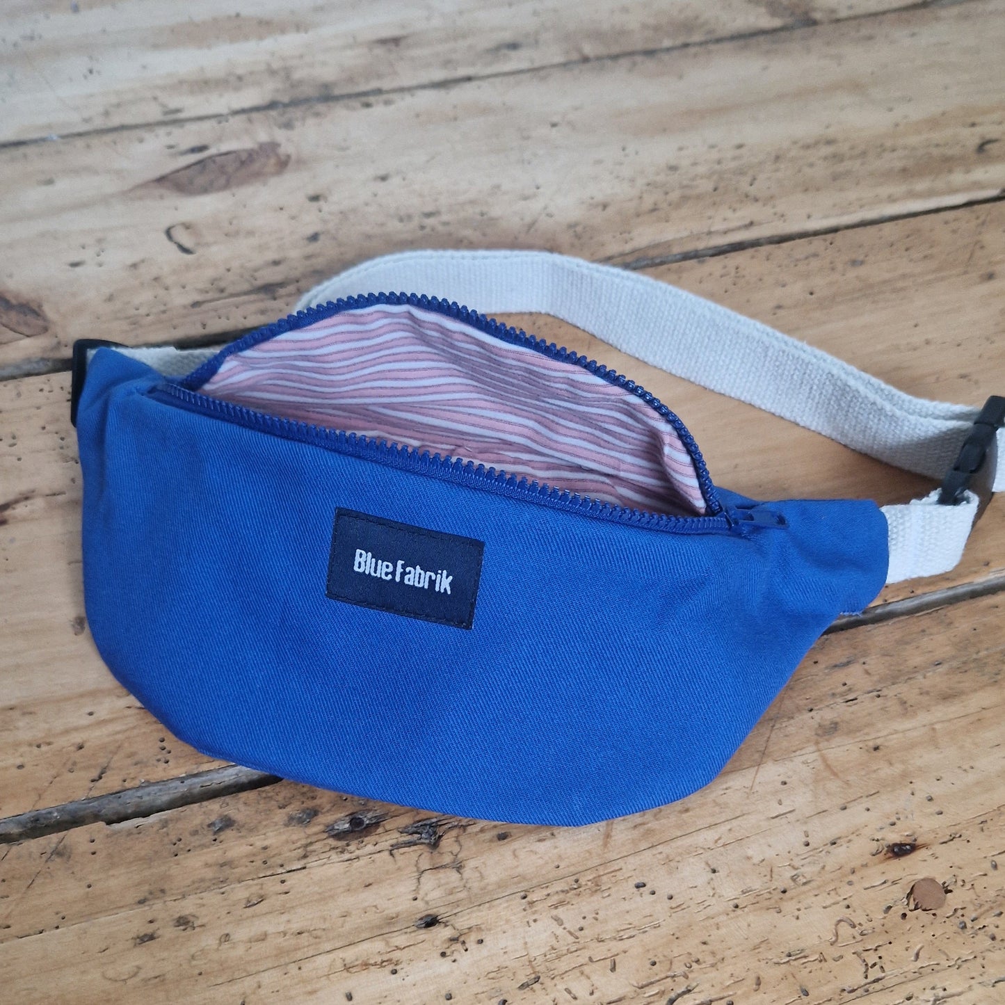 Sac Banane Bleu & Ecru, doublure à rayures - Blue Fabrik