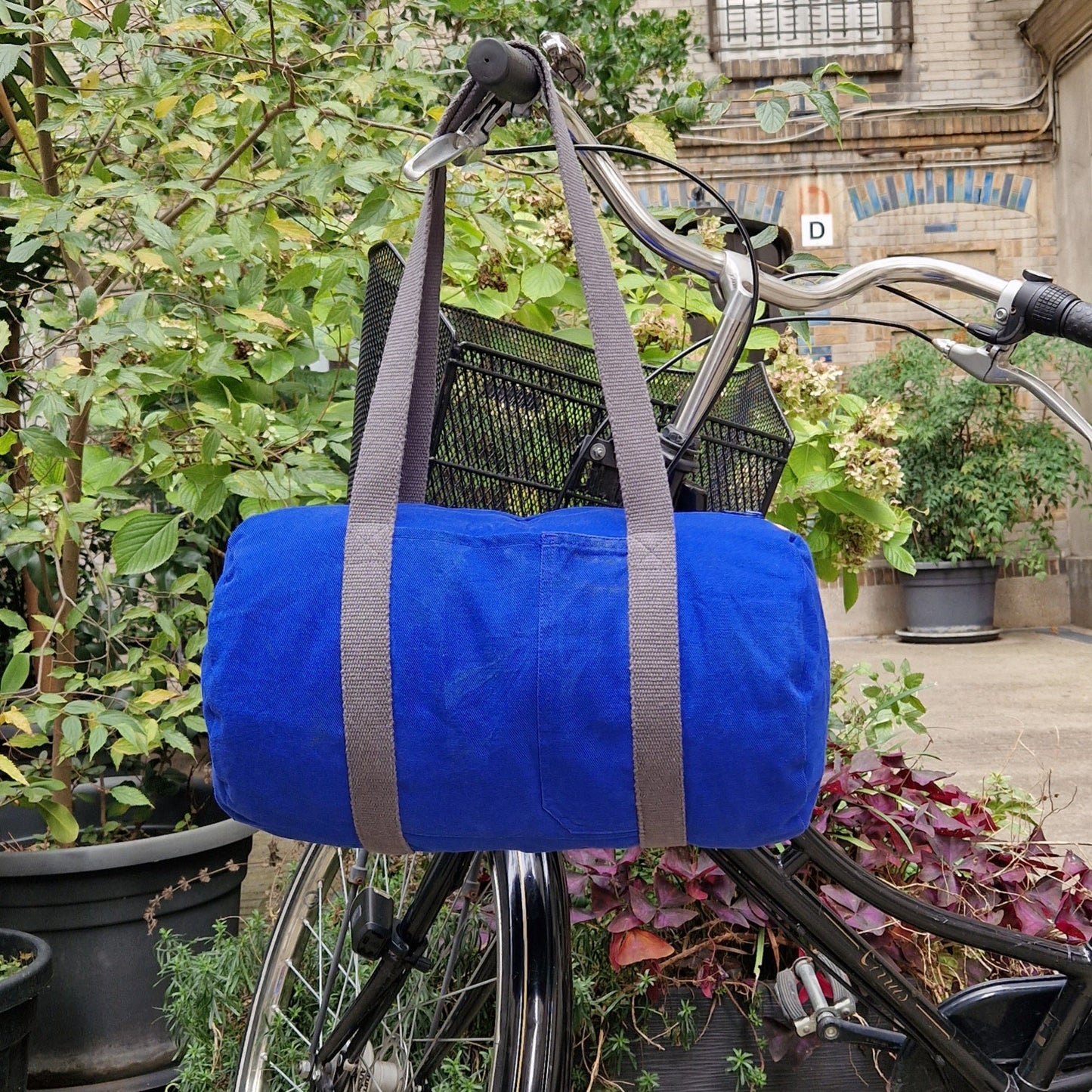 Sac Bowling Medium Bleu & Gris anthracite, doublure grandes fleurs - Blue Fabrik