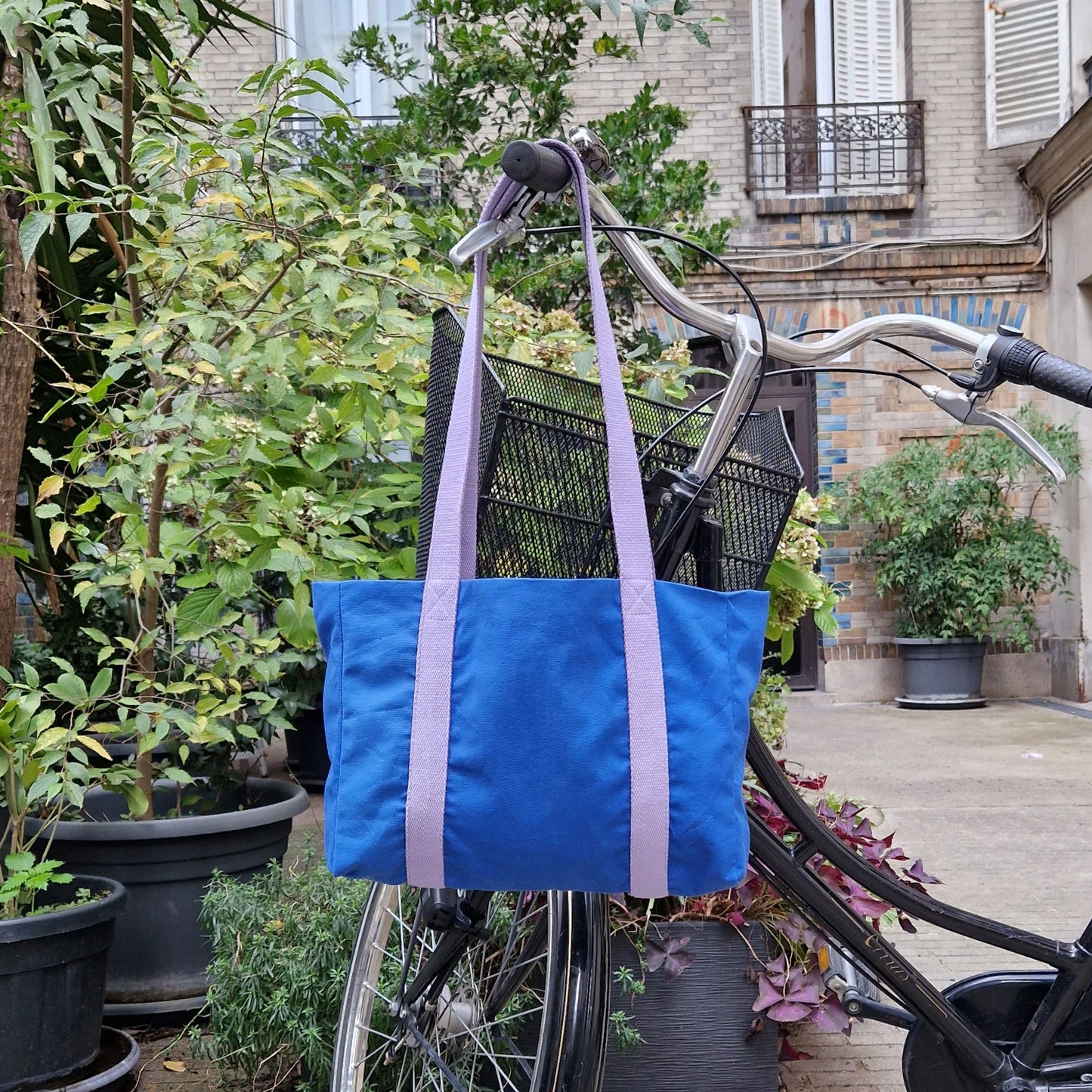 Sac Cabas Bleu & Parme, doublure fleurie - Blue Fabrik