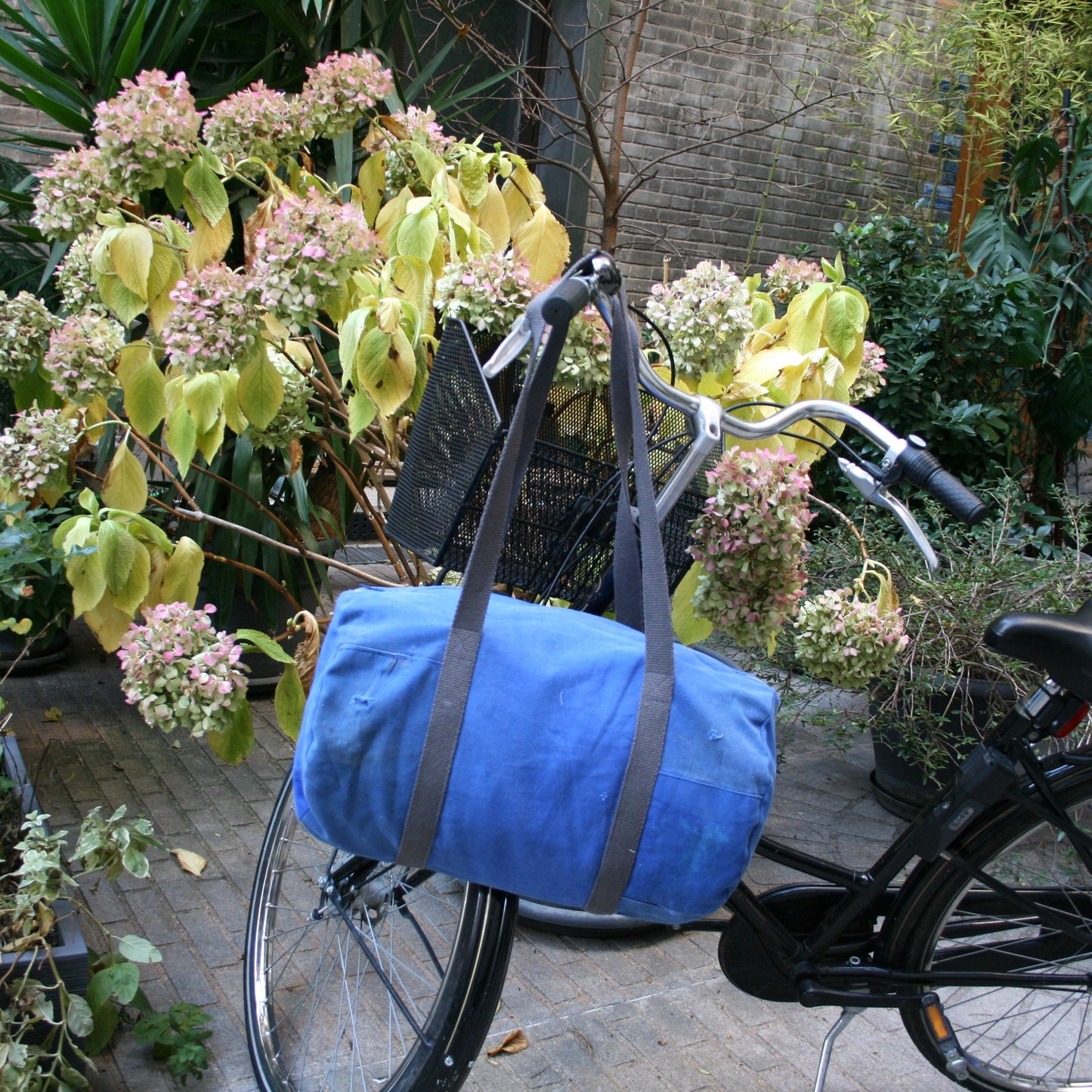 Grand Sac Bowling Bleu & anthracite, doublure grise unie - Blue Fabrik