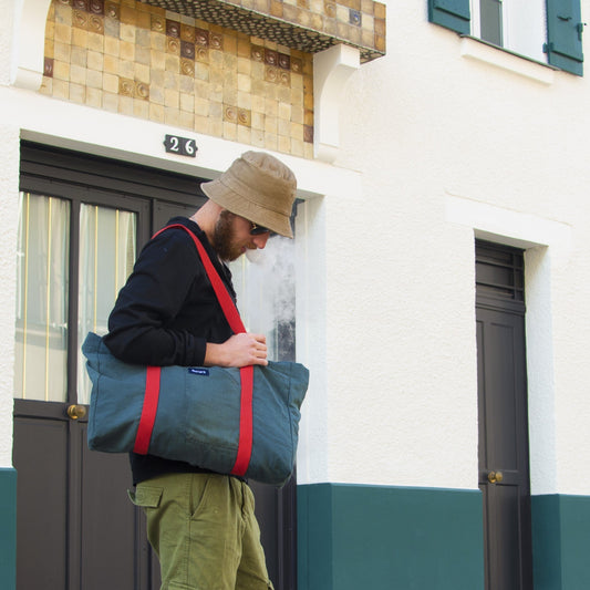 Grand sac Cabas Vert & Rouge cerise, doublure à grandes fleurs - Blue Fabrik