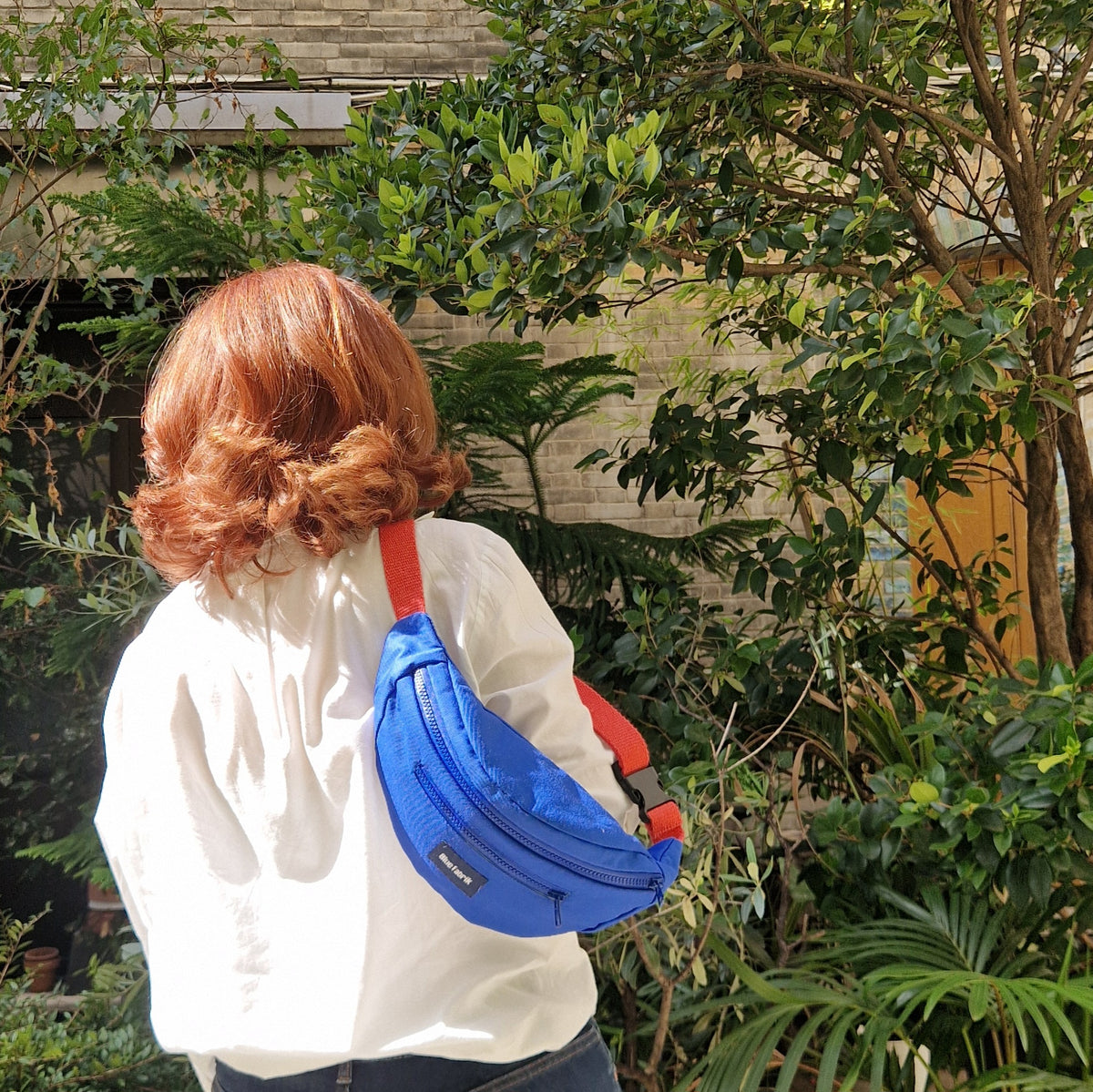 Sac Banane Bleu & Rose foncé, doublure fleurie rose