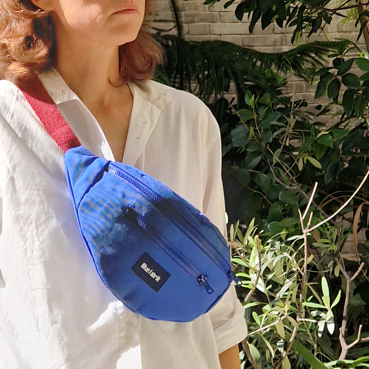 Sac Banane Bleu & Bordeaux, doublure à petites fleurs vintage