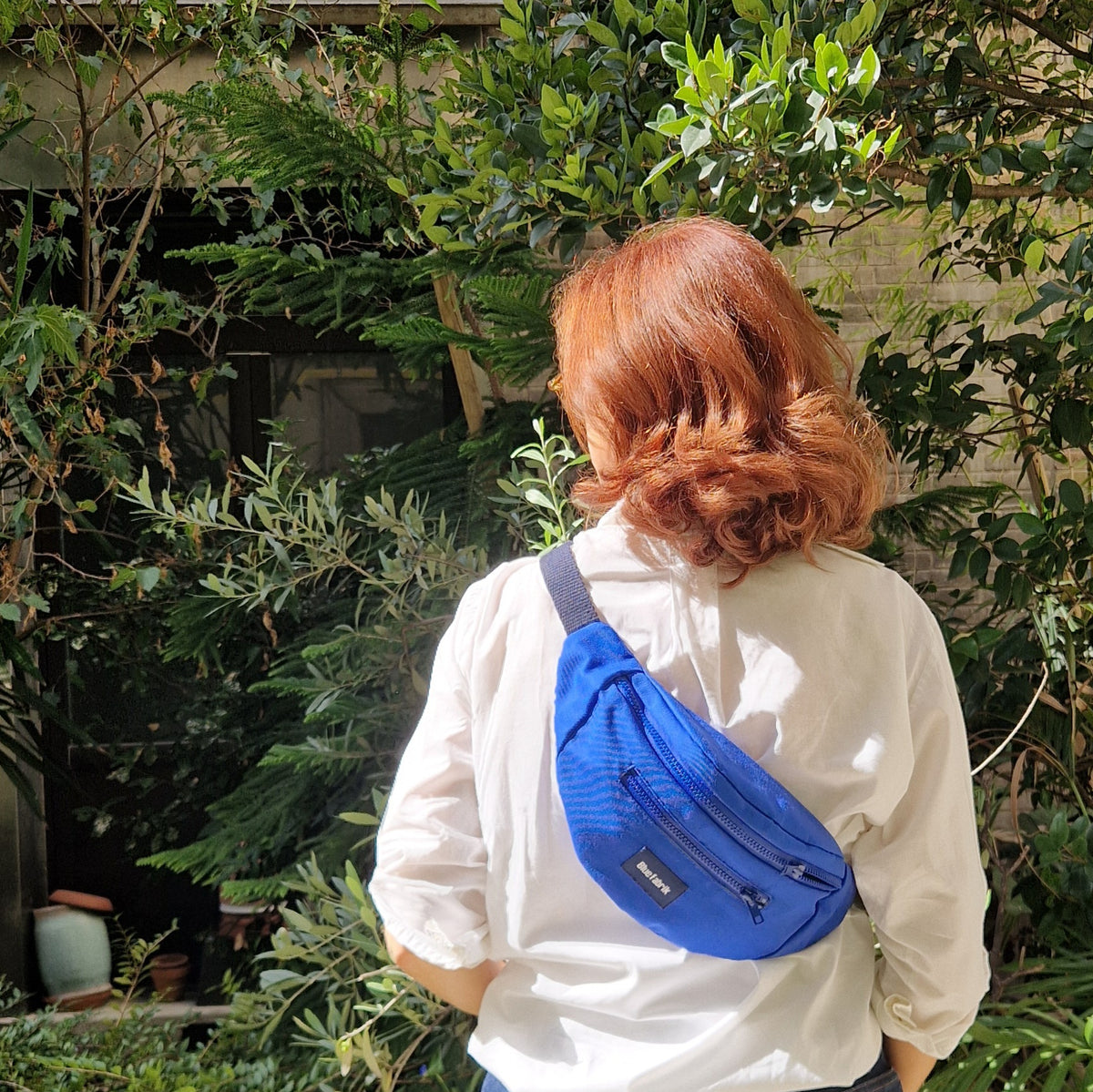 Sac Banane Bleu & Bleu marine, doublure à petites fleurs
