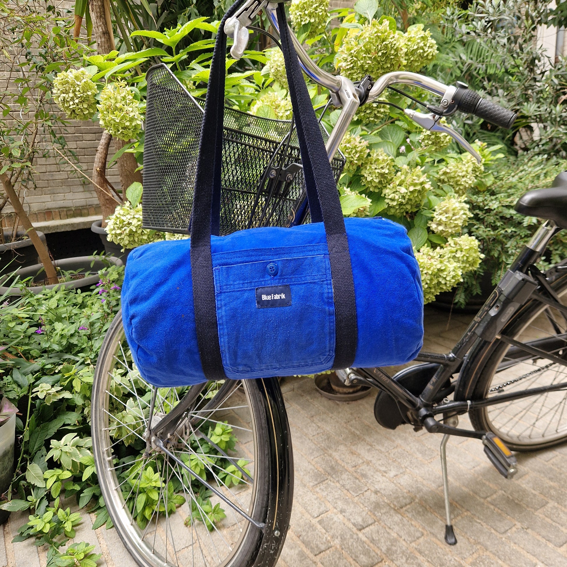 Sac Bowling Medium Bleu & Bleu marine, doublure à grands carreaux colorés