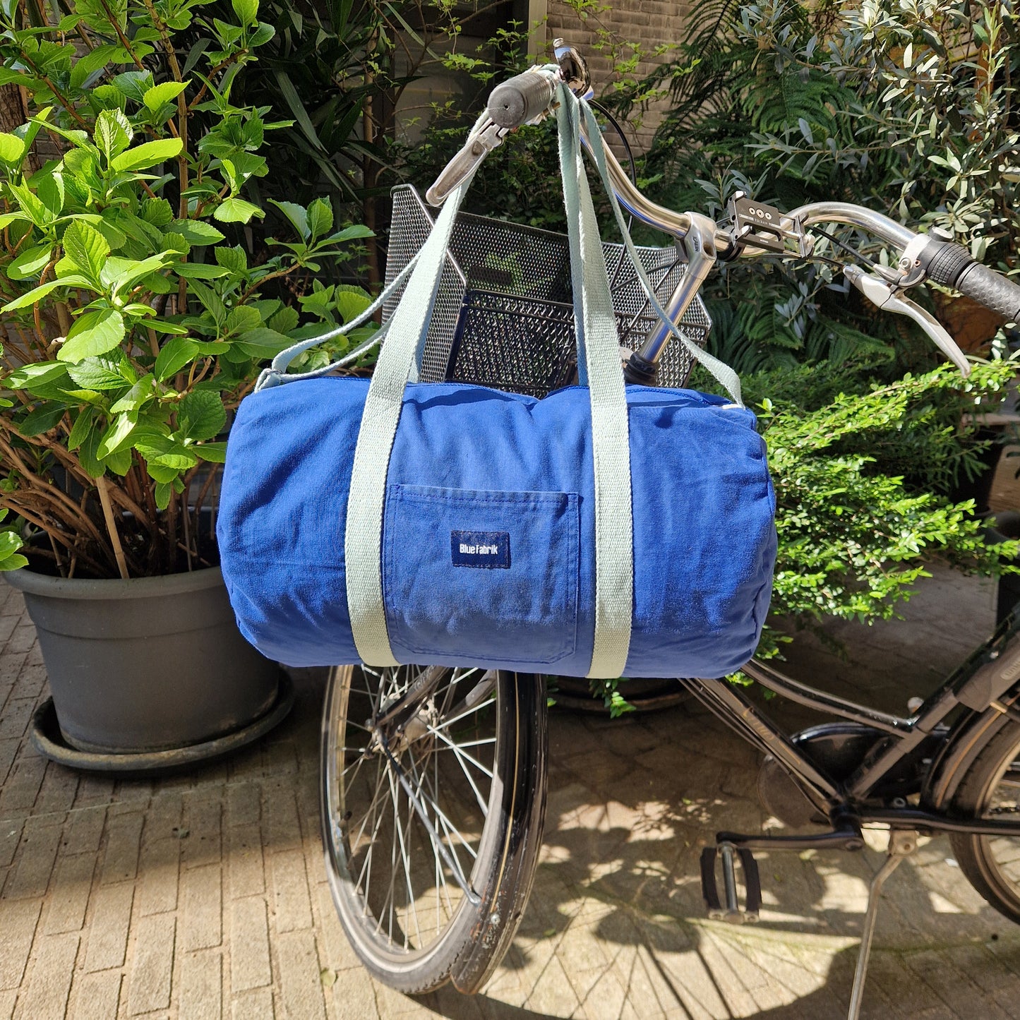 zoom Grand Sac Bowling Bleu & Vert d’eau, doublure fleurie et bandoulière, Blue Fabrik