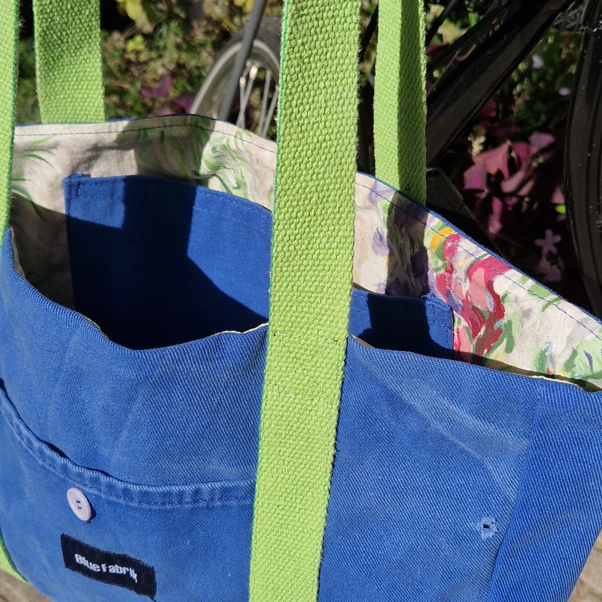 Sac Cabas Bleu & Anis, doublure à grandes fleurs - Blue Fabrik